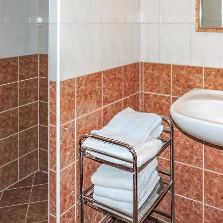 Dom wakacyjny Schoenes Ferienhaus-grossklein